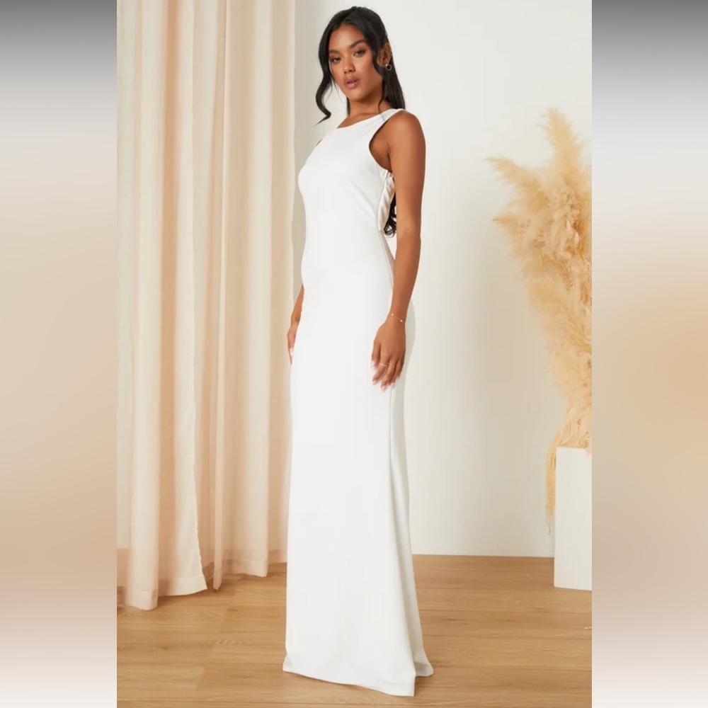 NWT Lulu’s Love In Your Eyes Ivory Knotted Mermaid Maxi Dress XXS